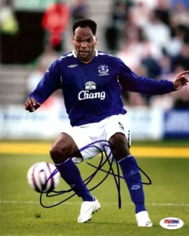 Joleon Lescott Autographed 8x10 Photo Everton PSA/DNA #U54227